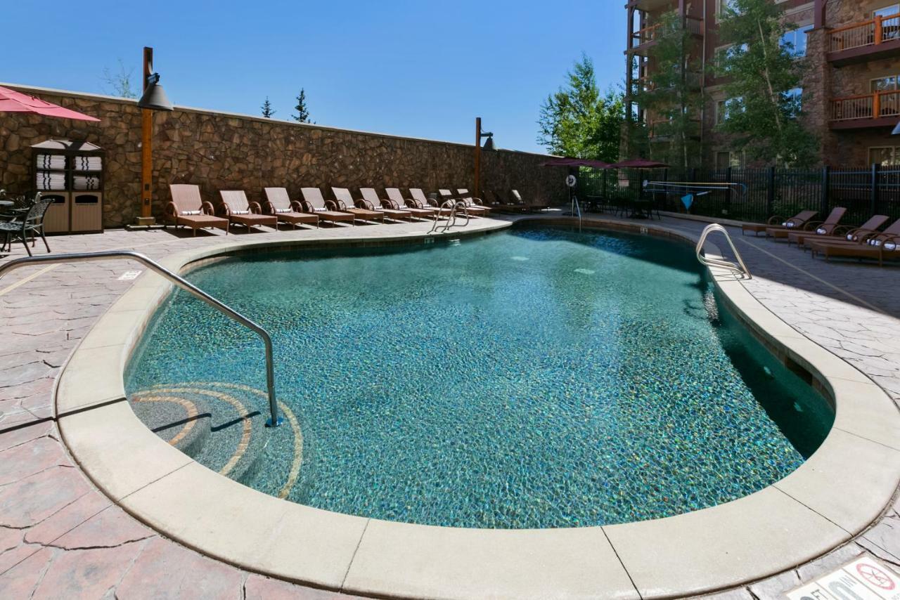At Canyons By White Pines Aparthotel